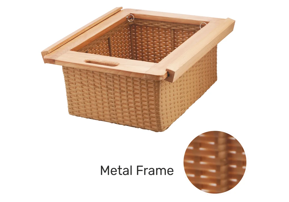 Wicker Basket with Metal Frame Wicker Basket with Metal Frame